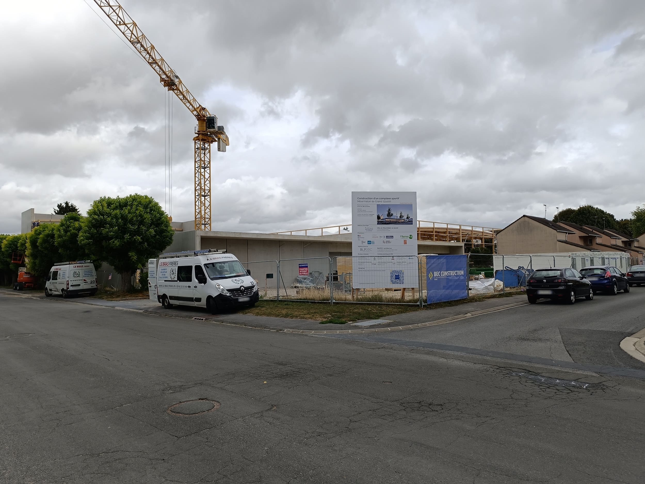 Complexe sportif 2025 08 29 22